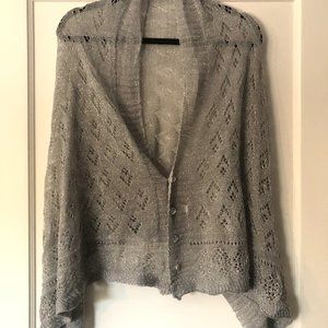 Gray "cardigan-like" shawl with front buttons